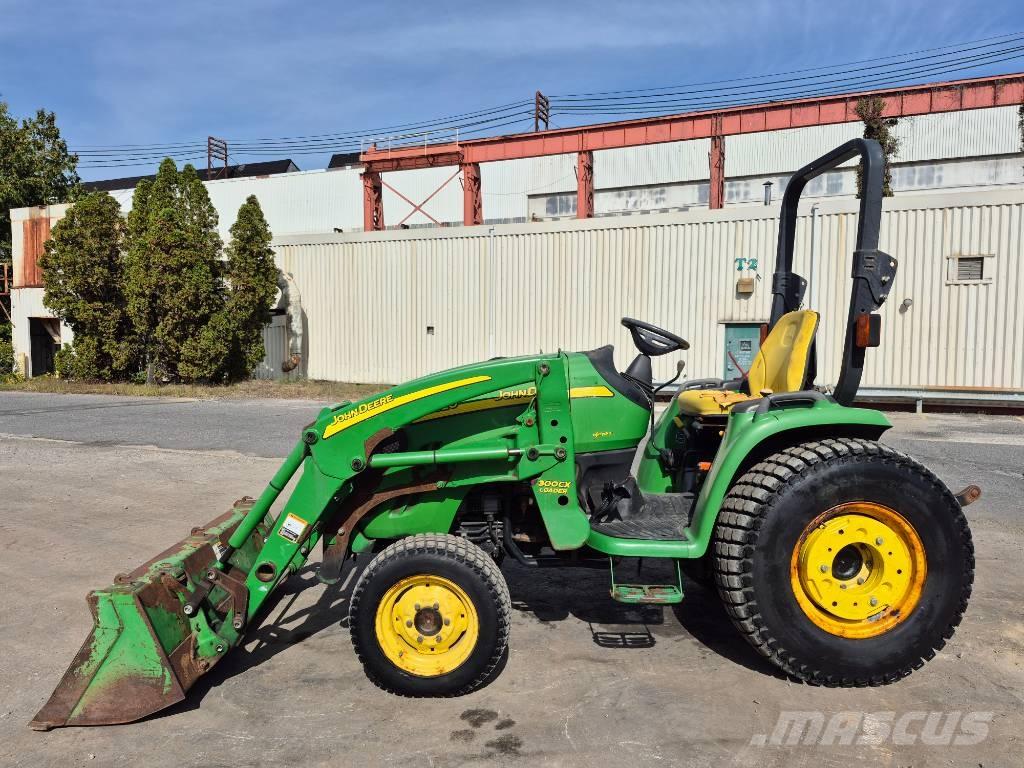 John Deere 3520 Taajamatraktorit