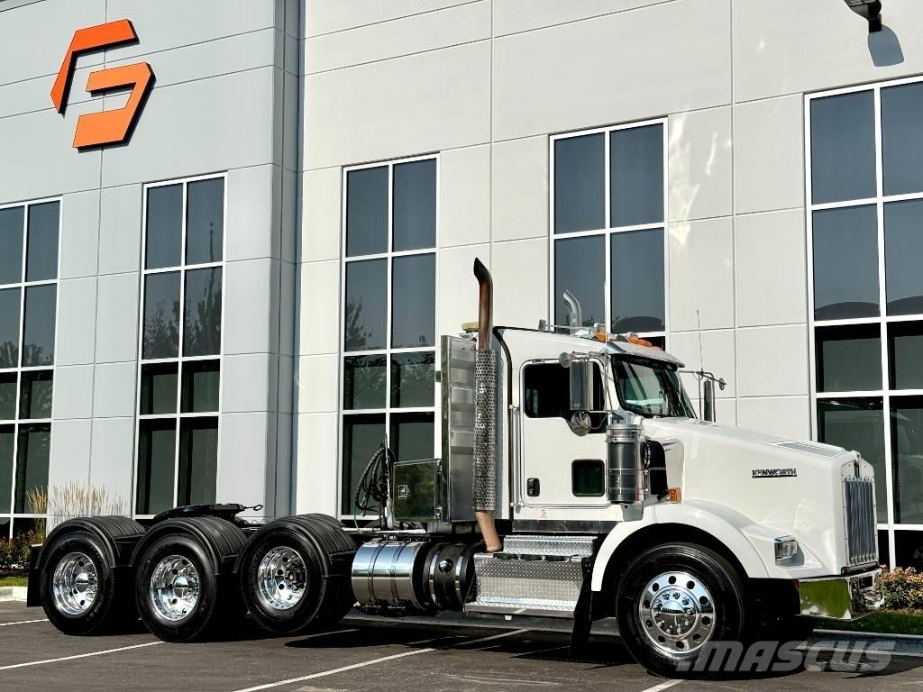 Kenworth T 800 Vetopöytäautot