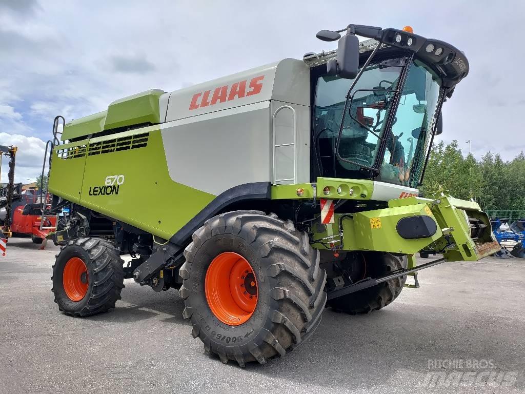 CLAAS Lexion 670 Leikkuupuimurit