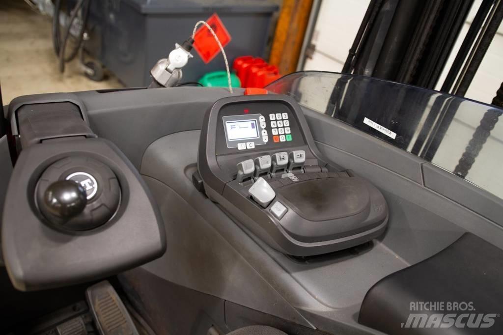 BT RR E 160 Työntömastotrukit
