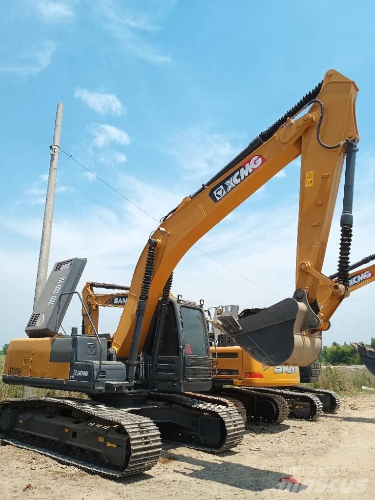 XCMG XE 215 DA Telakaivukoneet
