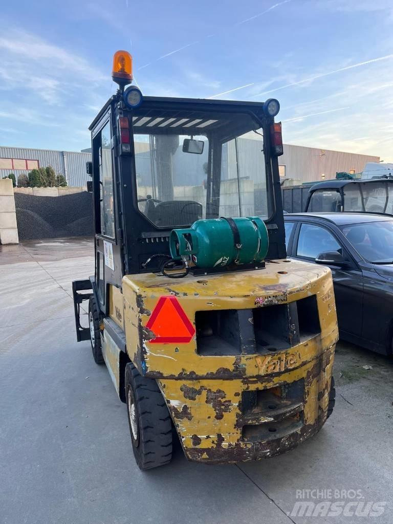 Yale GLP49LF Nestekaasutrukit