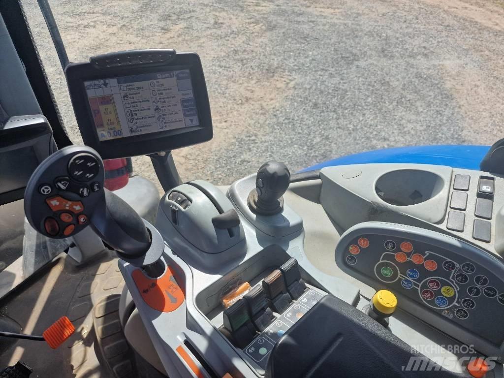 New Holland T7.270 Traktorit