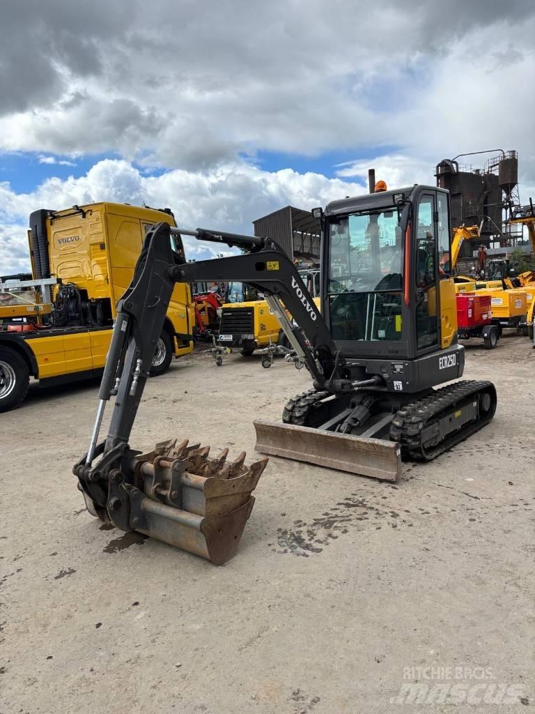 Volvo ECR 25 D Minikaivukoneet < 7t