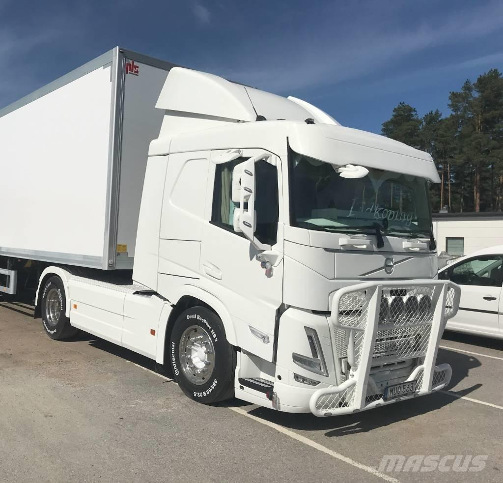 Volvo FM 380 4x2 Vetopöytäautot