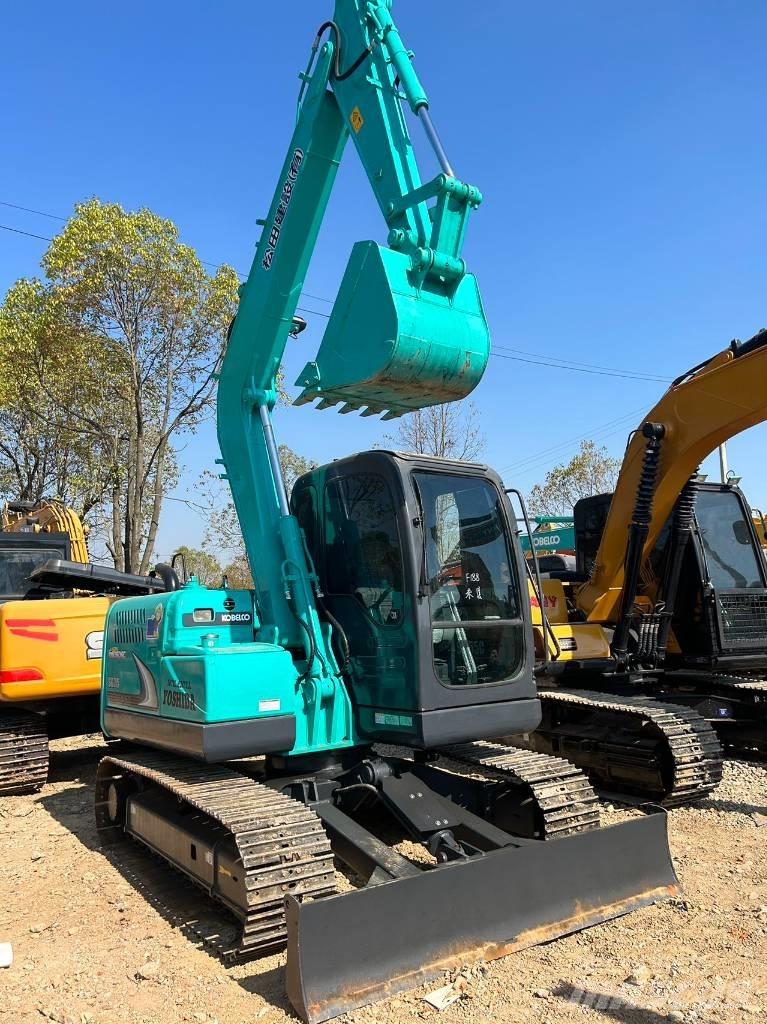 Kobelco SK 75 Minikaivukoneet < 7t