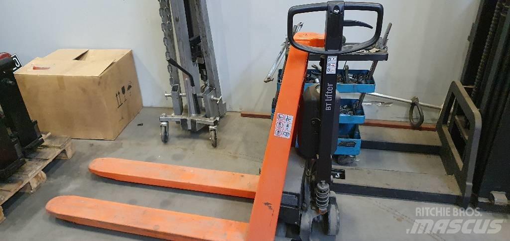 BT HHL100 Pumppukärryt
