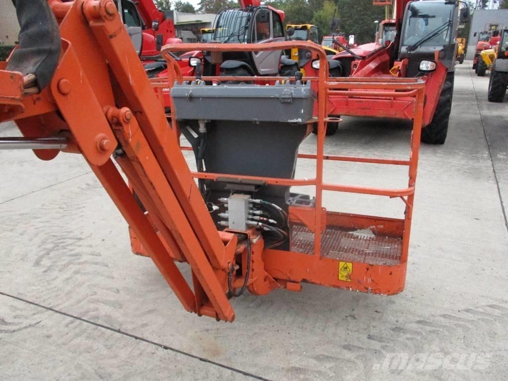 JLG 510 AJ  (557) Pienikokoiset itseliikkuvat puominostimet