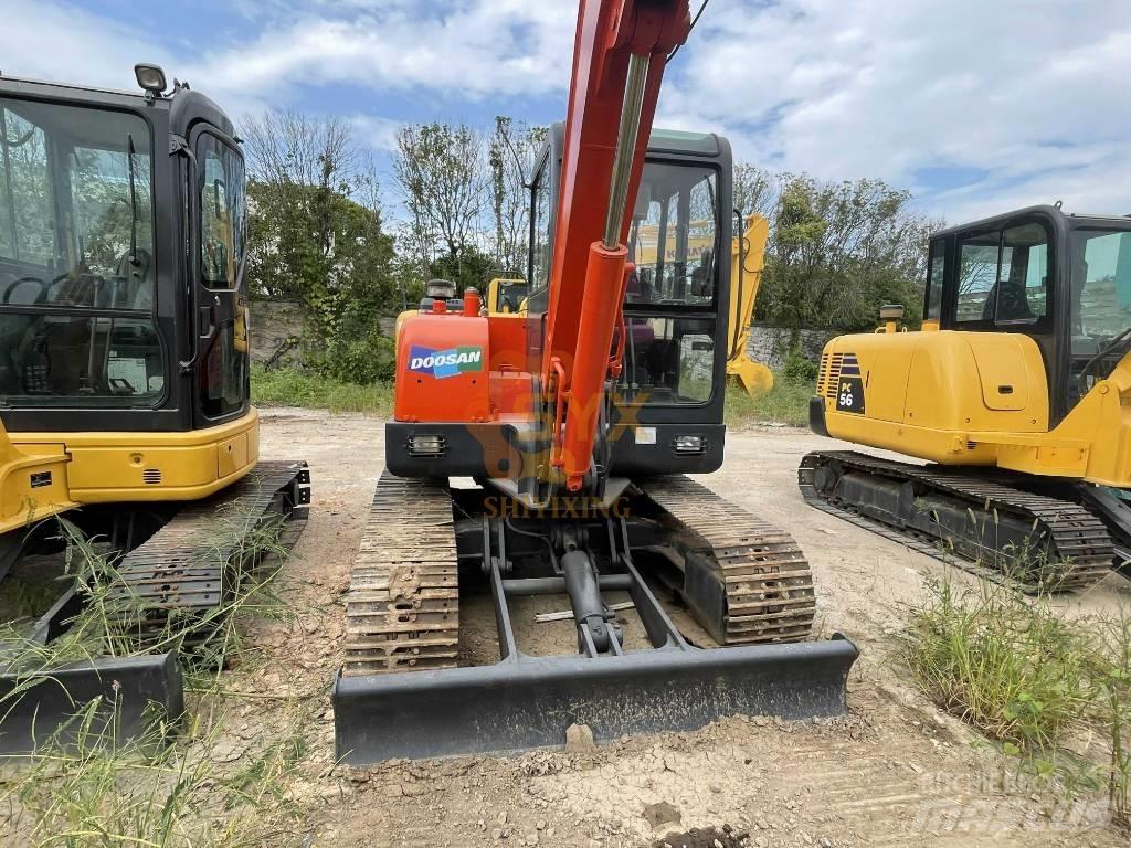 Doosan DX 55 Minikaivukoneet < 7t