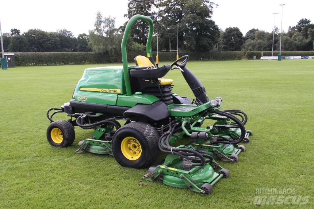 John Deere 9009A Päältäajettavat ruohonleikkurit