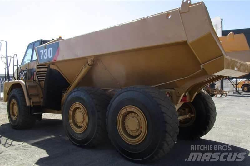 CAT 730 Dumpperit