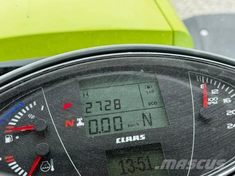 CLAAS AXION 830 Traktorit