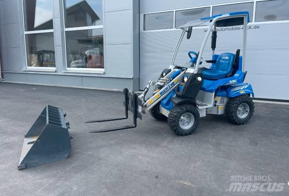 Multione MK Pienkuormaajat