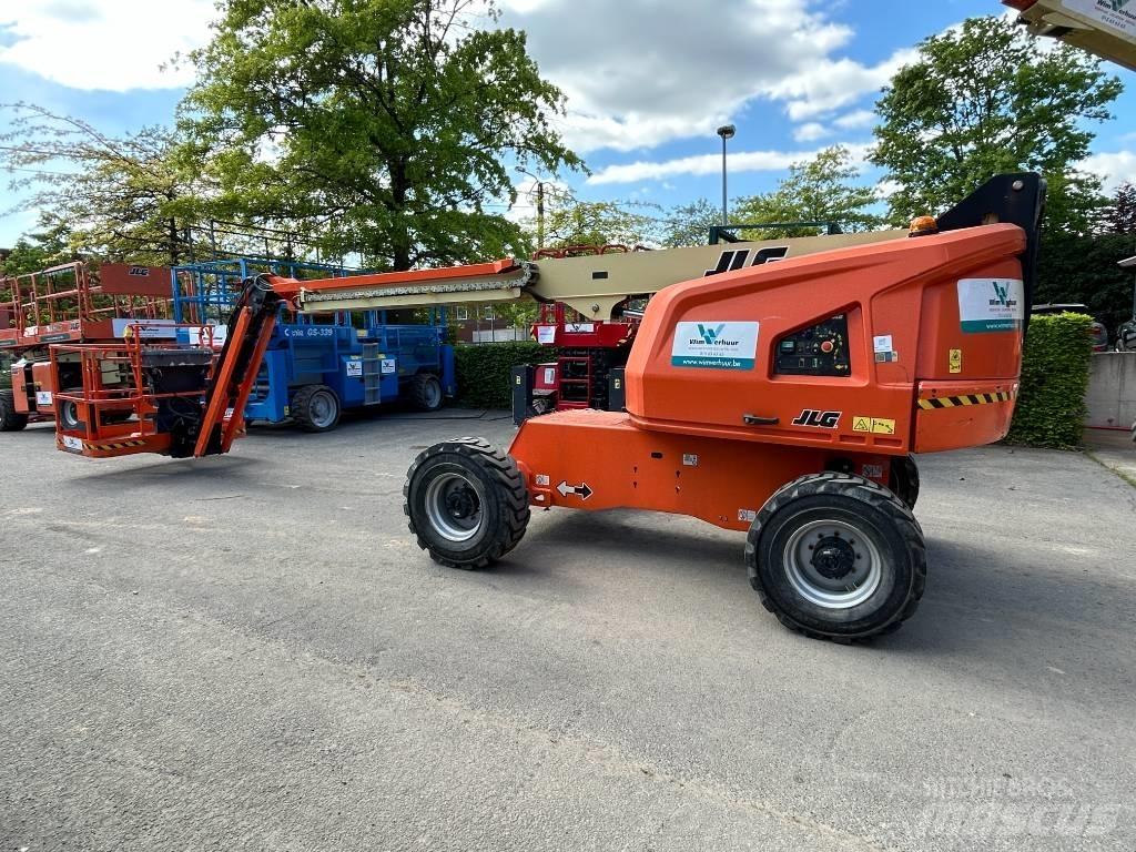 JLG 460 SJ Teleskooppipuominostimet