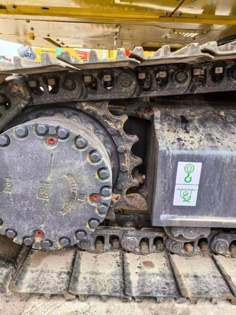 Komatsu PC 220 LC-8 Telakaivukoneet