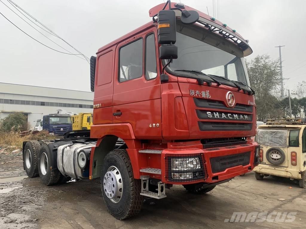 Shacman F3000 6X4 Vetopöytäautot