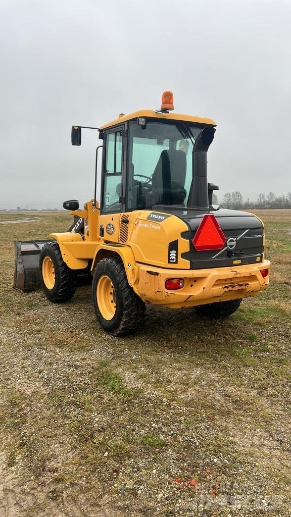 Volvo L 30 G Pyöräkuormaajat