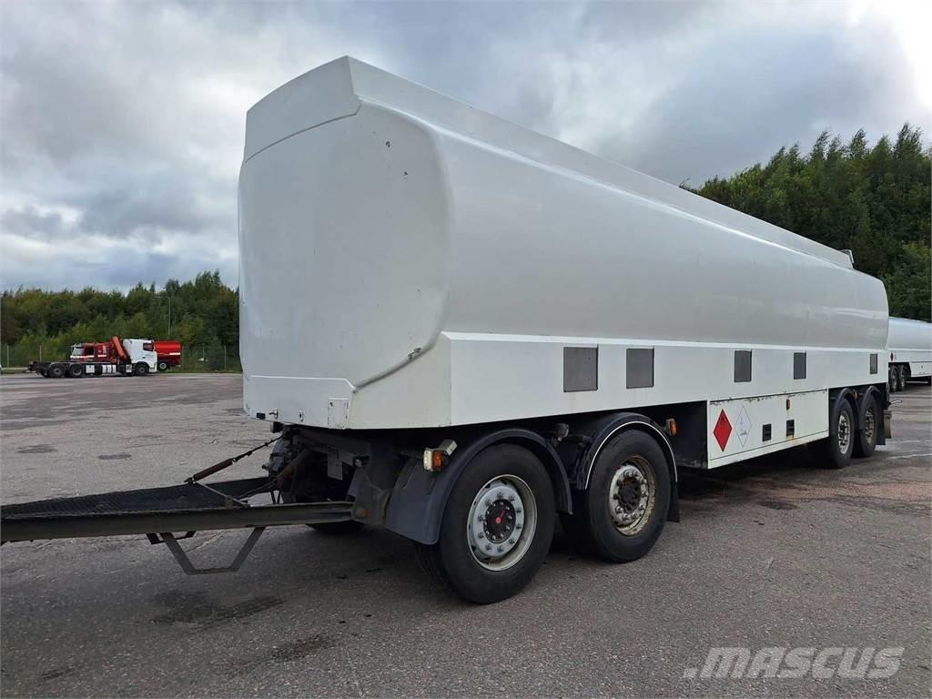  SAF/Mattila MS4 Säiliöperävaunut