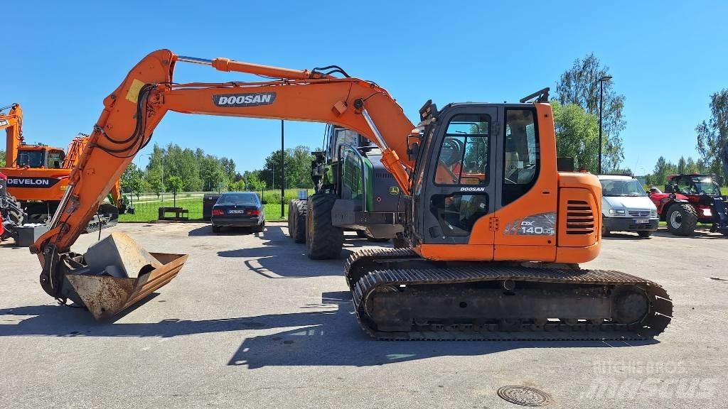 Doosan DX 140 LCR Telakaivukoneet