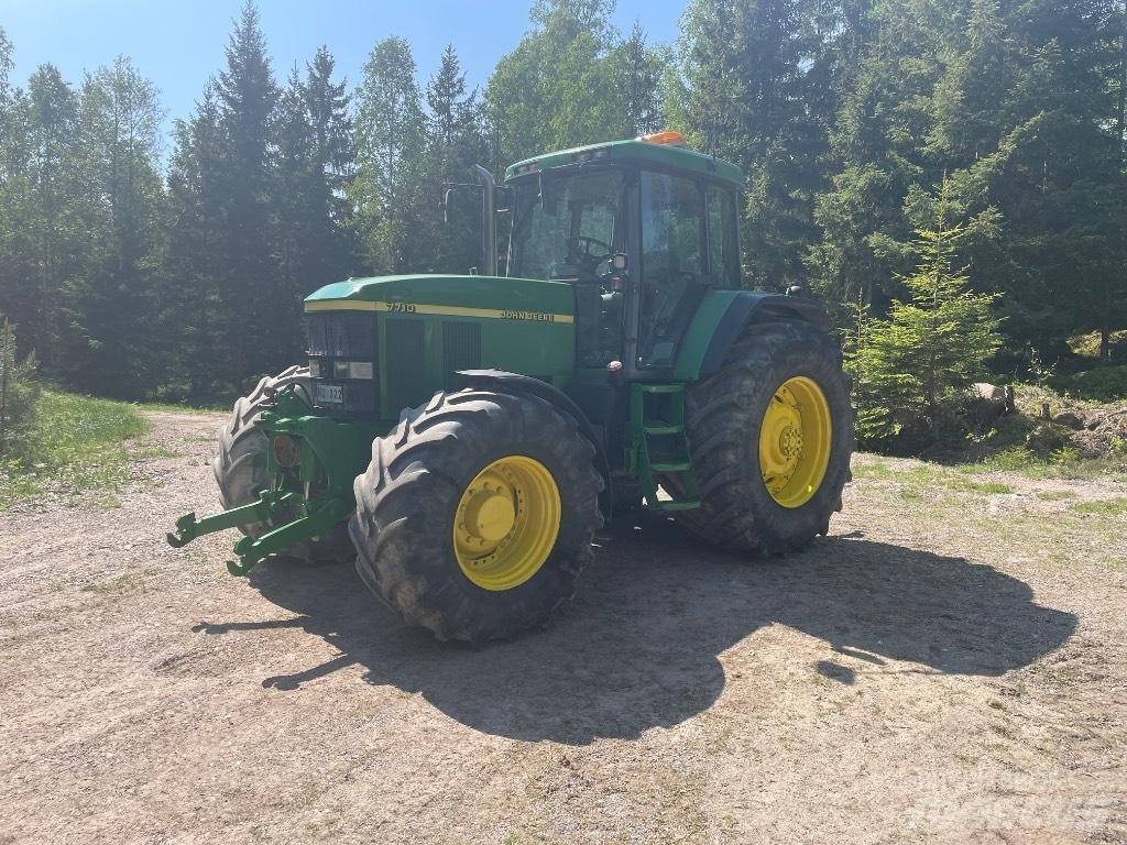 John Deere 7710 Traktorit