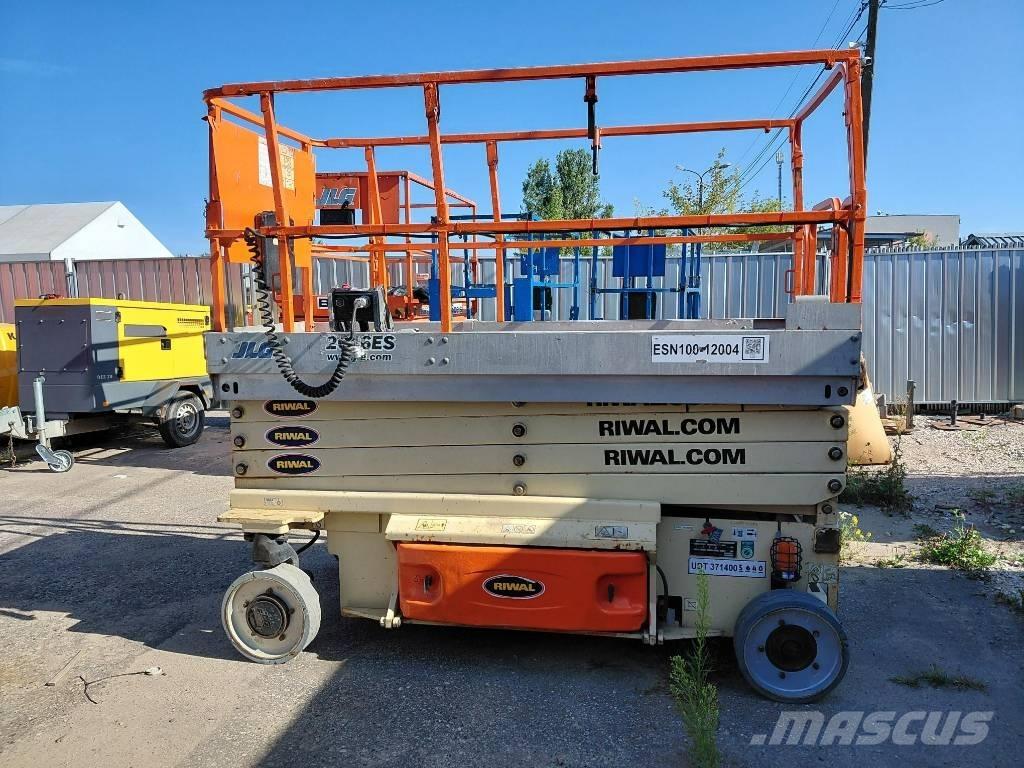 JLG 2646ES Saksilavat