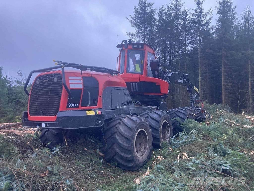 Komatsu 931XC Harvesterit