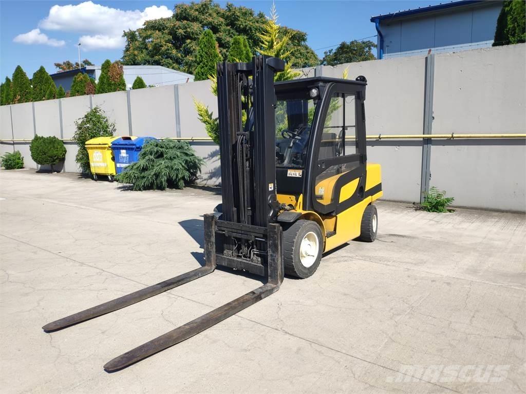 Yale GDP35VX Dieseltrukit