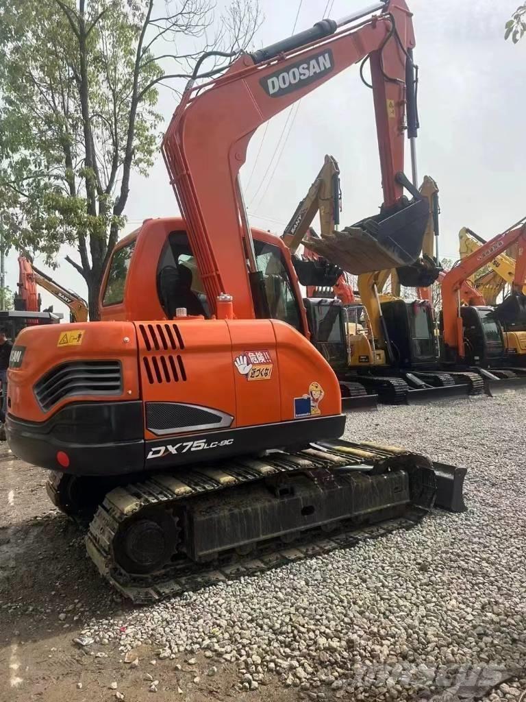 Doosan DX 75LC-9 C Minikaivukoneet < 7t