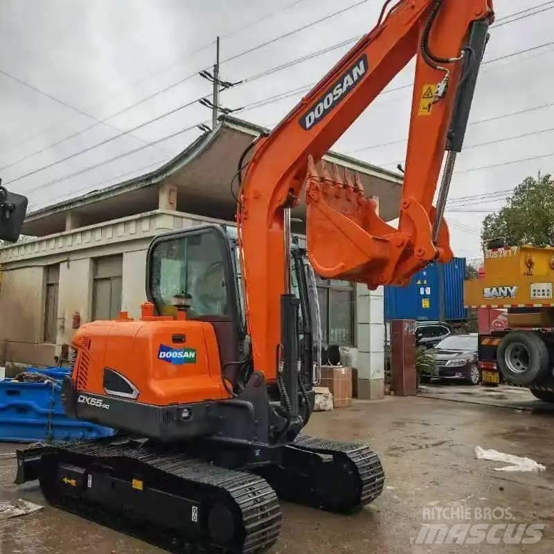 Doosan DX55-9C Minikaivukoneet < 7t