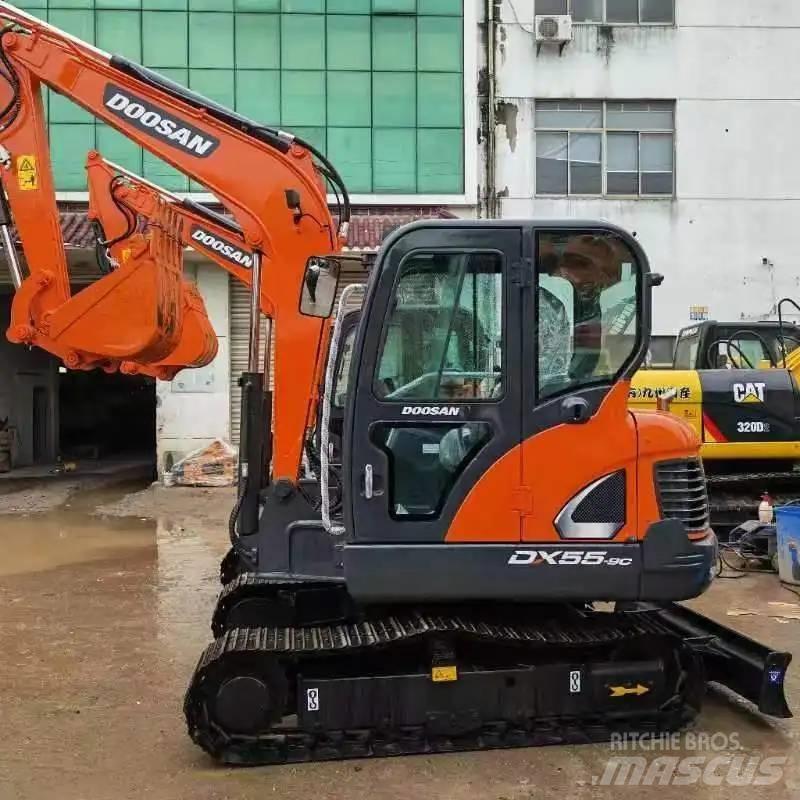 Doosan DX55-9C Minikaivukoneet < 7t