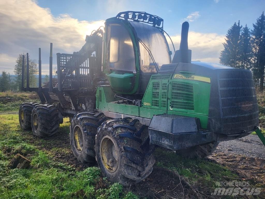 John Deere 1210 G Kuormatraktorit