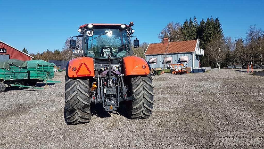 Kubota M 7173 Traktorit