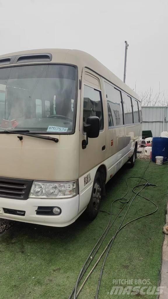 Toyota Coaster Linjaliikennebussit