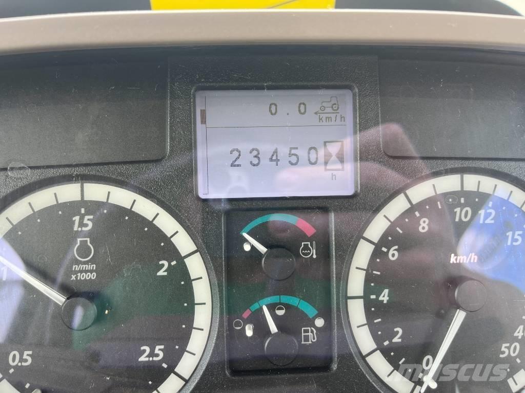 John Deere 6115 M Traktorit