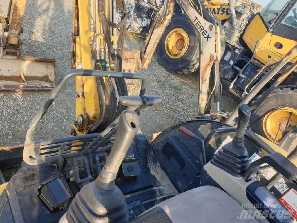 Komatsu PC26MR-3 Minikaivukoneet < 7t