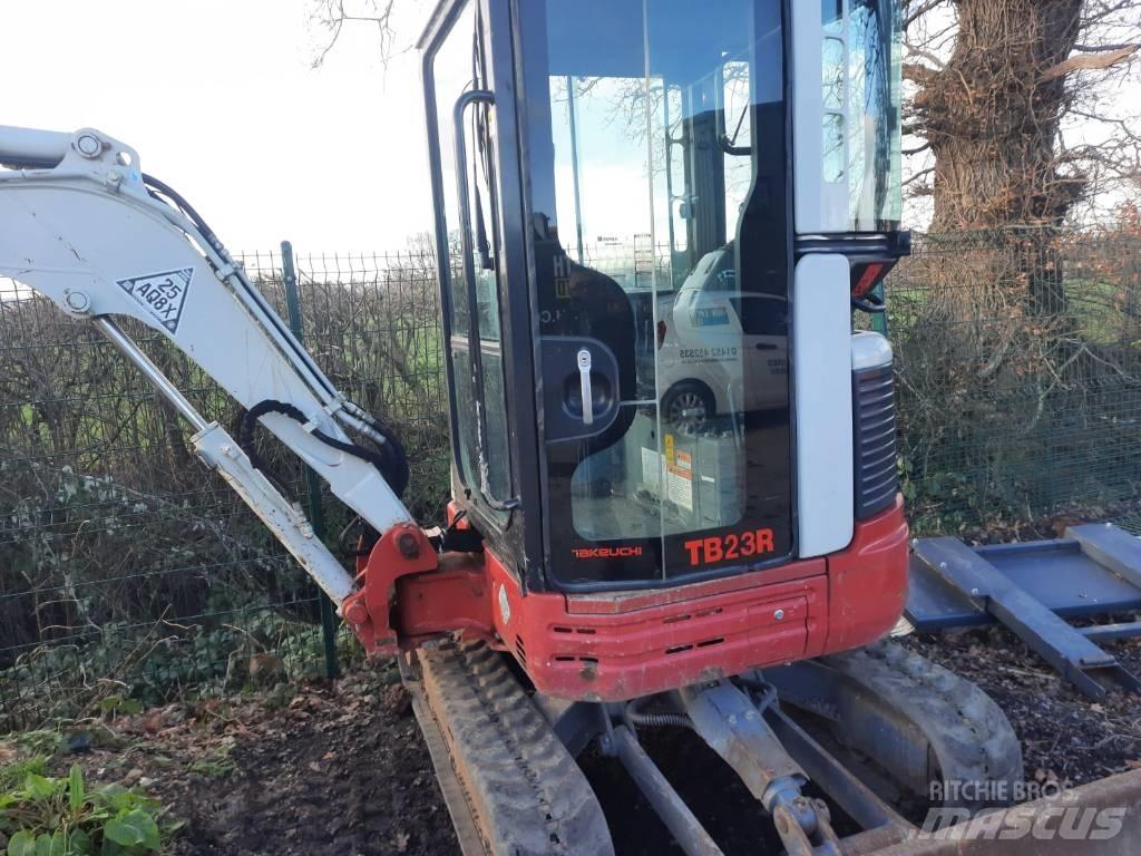 Takeuchi TB23 Minikaivukoneet < 7t