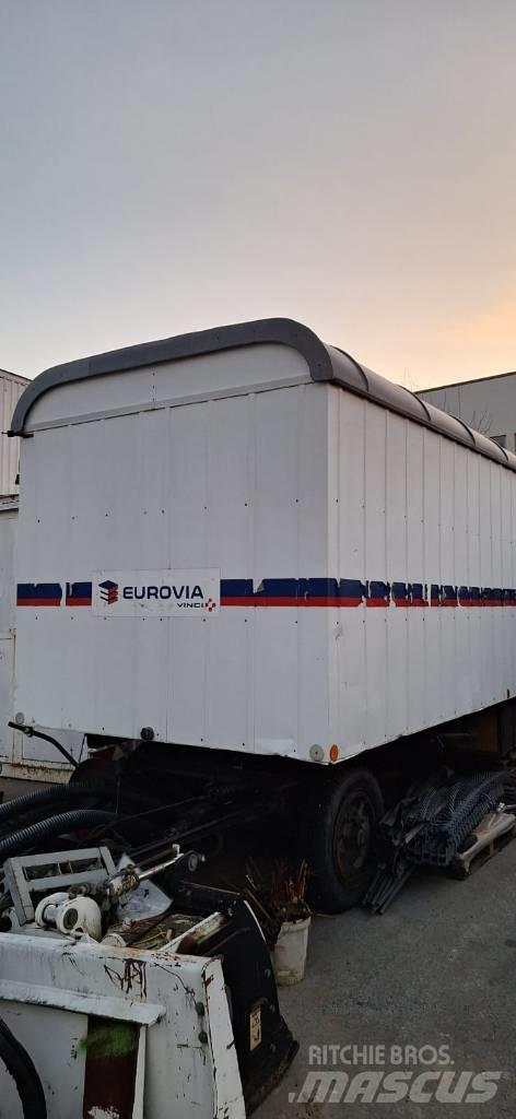  maringotka dvouosá Muut perävaunut
