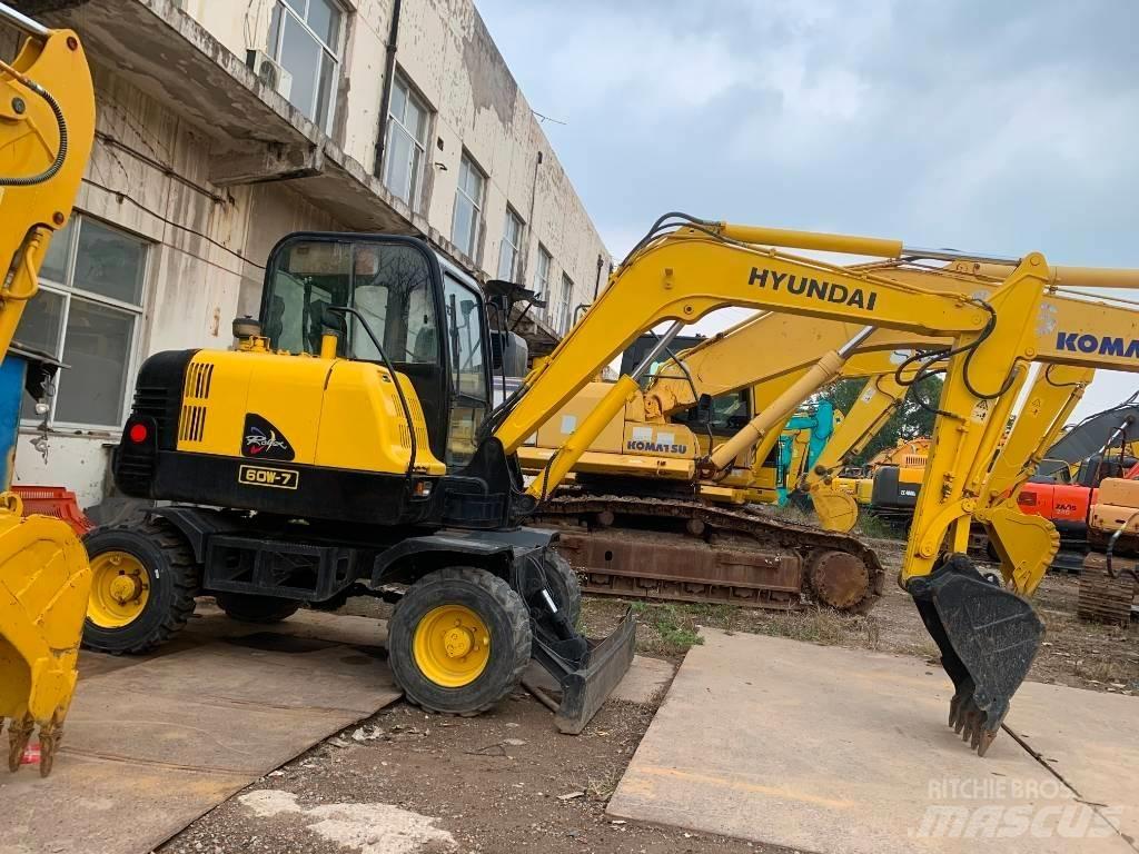 Hyundai Robex 60 W-7 Pyöräkaivukoneet