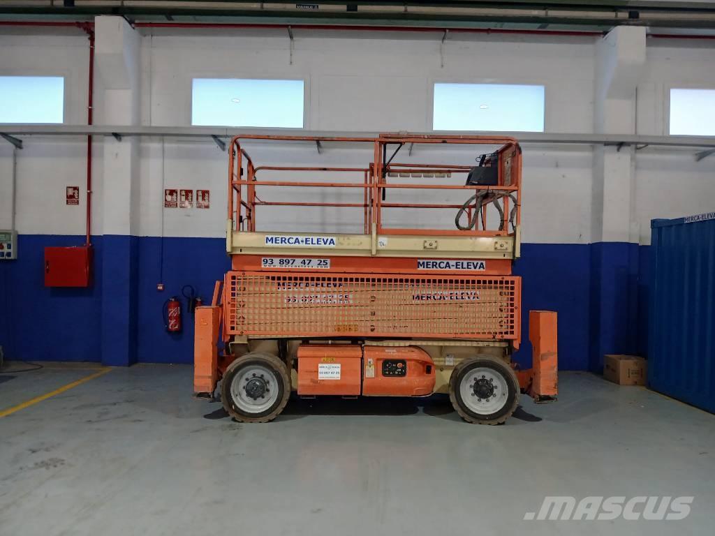 JLG M 4069 Saksilavat
