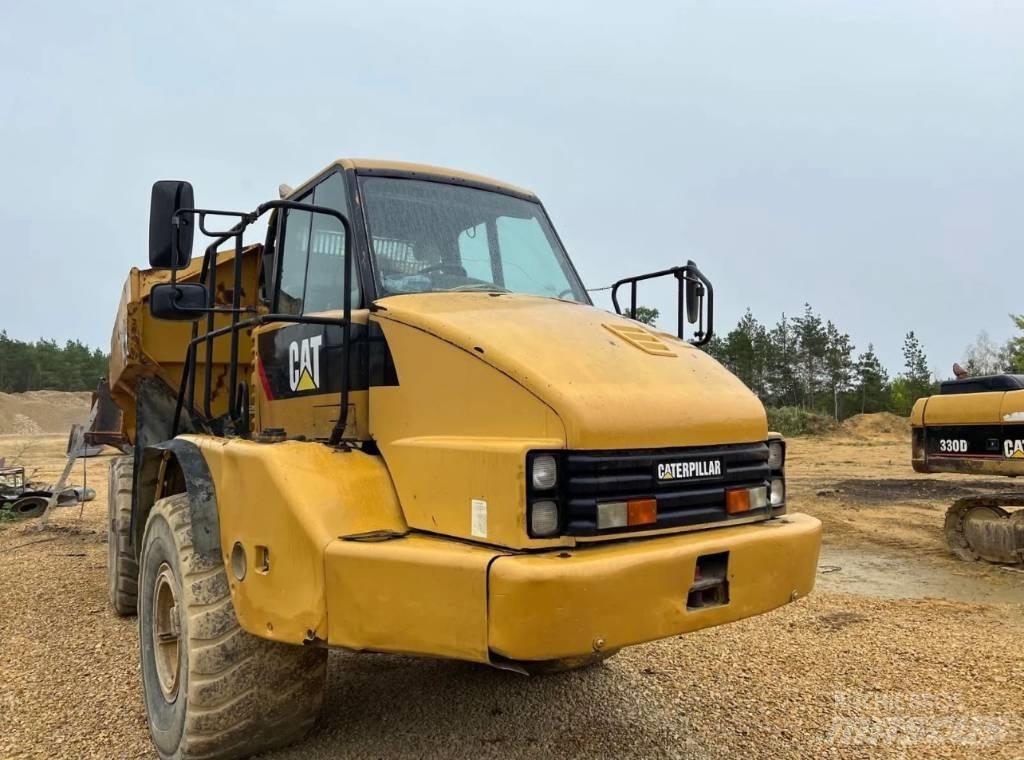 CAT 730 Dumpperit