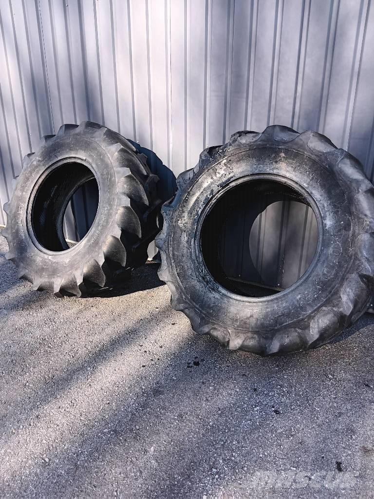 Goodyear 14.9R24 Renkaat ja vanteet