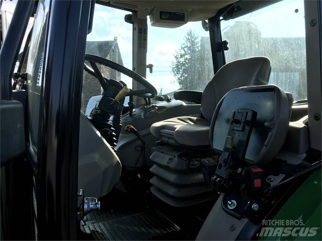 John Deere 5075 E Traktorit