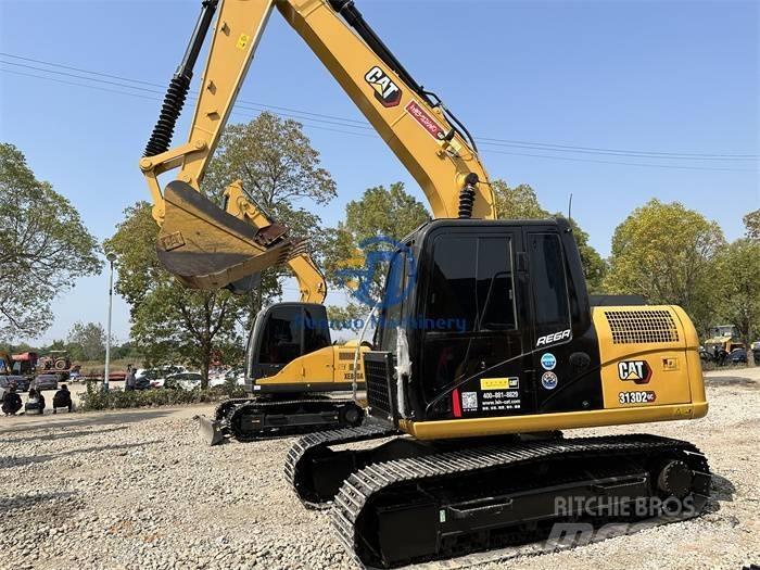 CAT 313D2GC Midikaivukoneet 7t - 12t