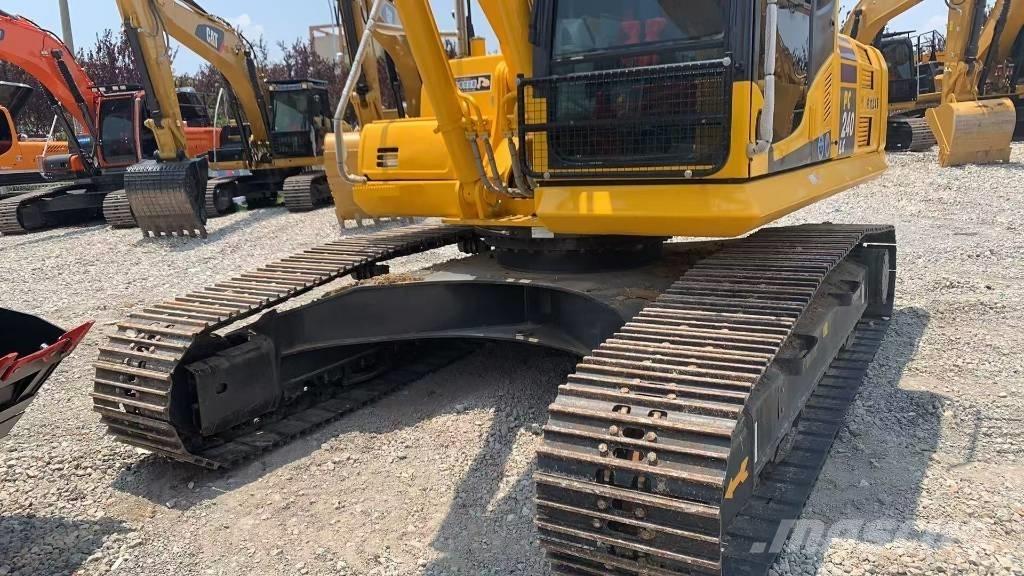 Komatsu PC 240 LC Telakaivukoneet