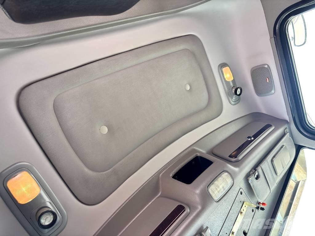 Peterbilt 367 Vetopöytäautot