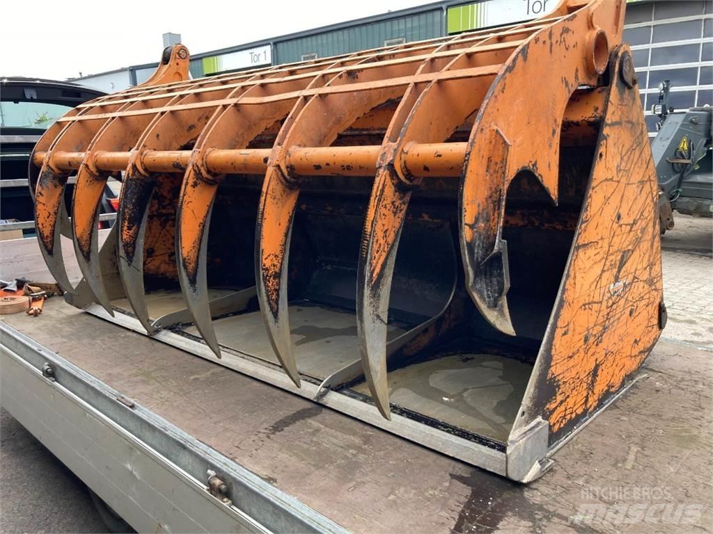 Kock + SOHN 2400 XL Säiliörehun purkulaitteet