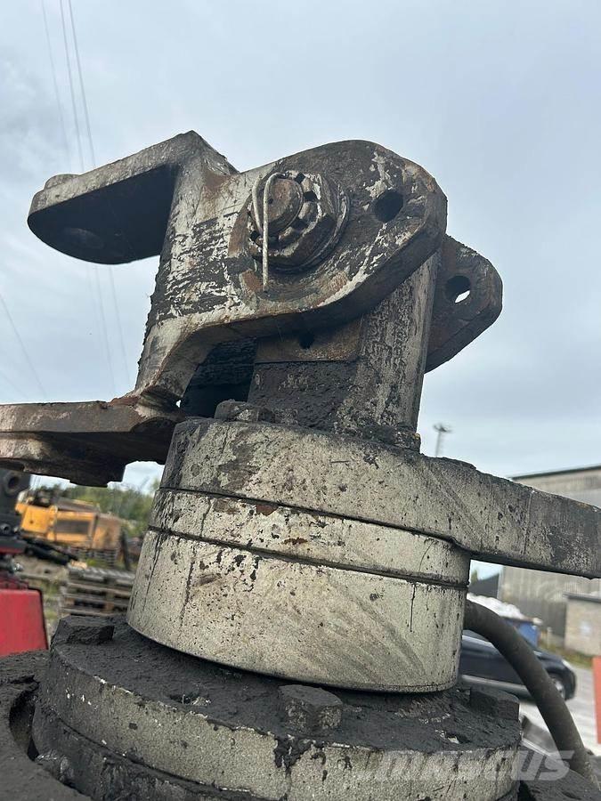 Liebherr 30t Kourat