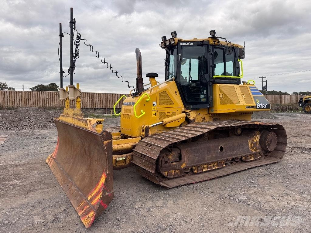 Komatsu D 61 PX Telaketjupuskutraktorit