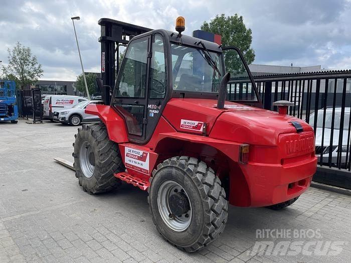 Manitou M50-4 Maastotrukit