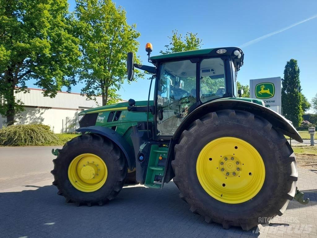 John Deere 6R185 Traktorit